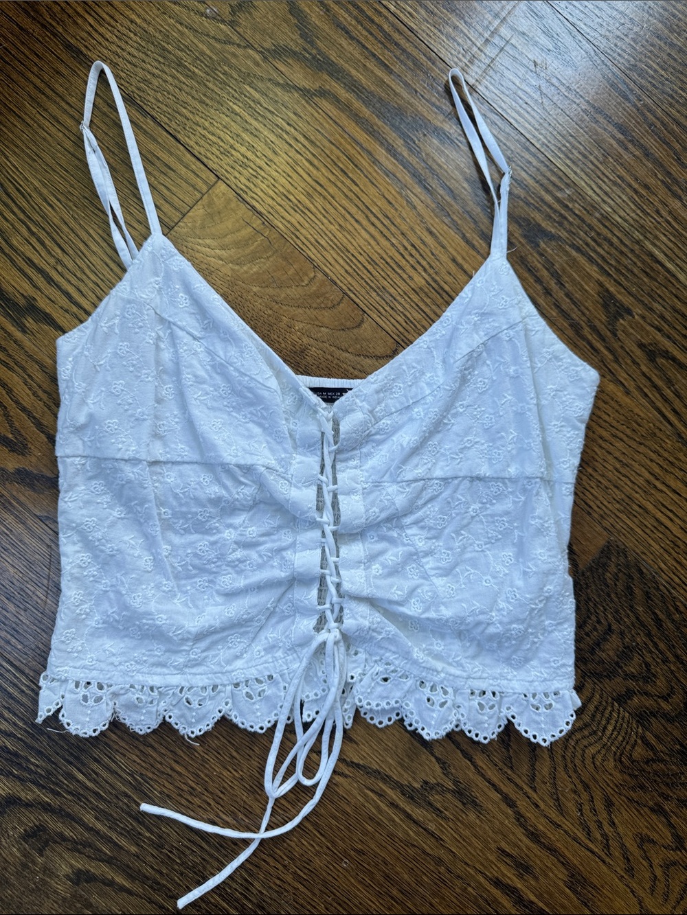 Zara White Lace-Up Eyelet Crop tank top